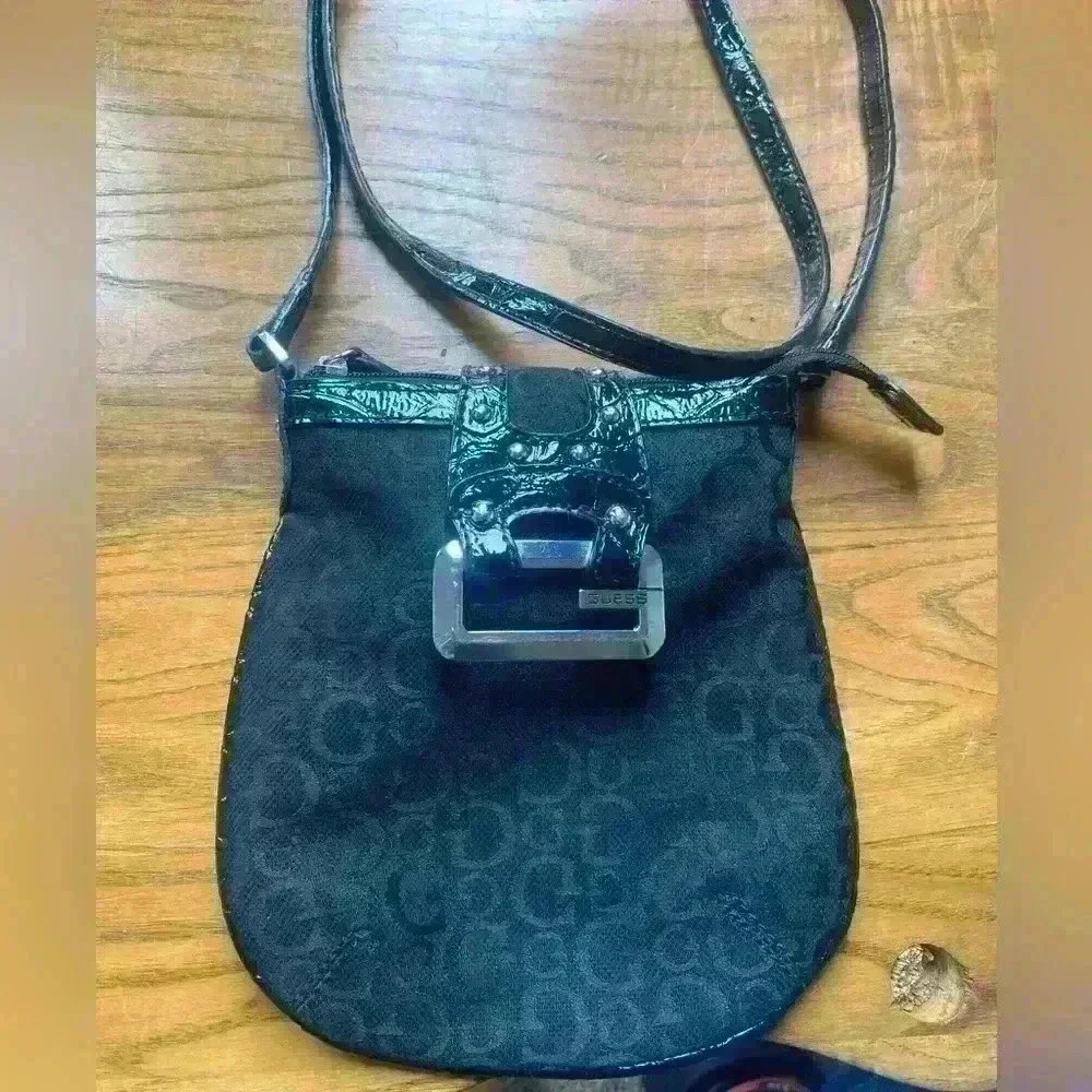 VTG Guess Black Crossbody‎ Purse Y2K